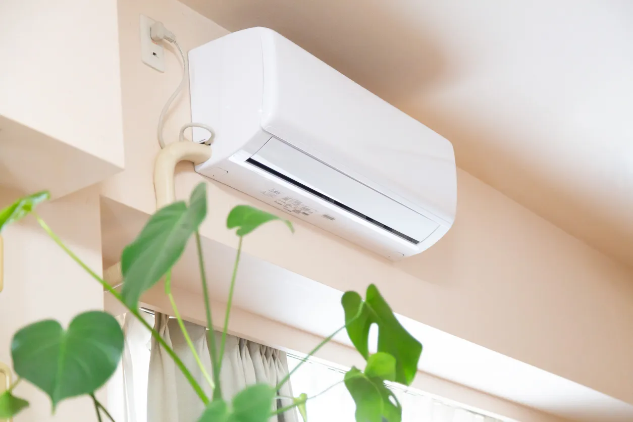Aire acondicionado de habitación en casa