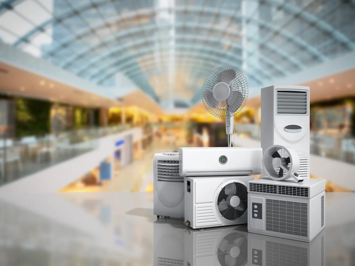 Varios tipos de aire acondicionado comercial y residencial