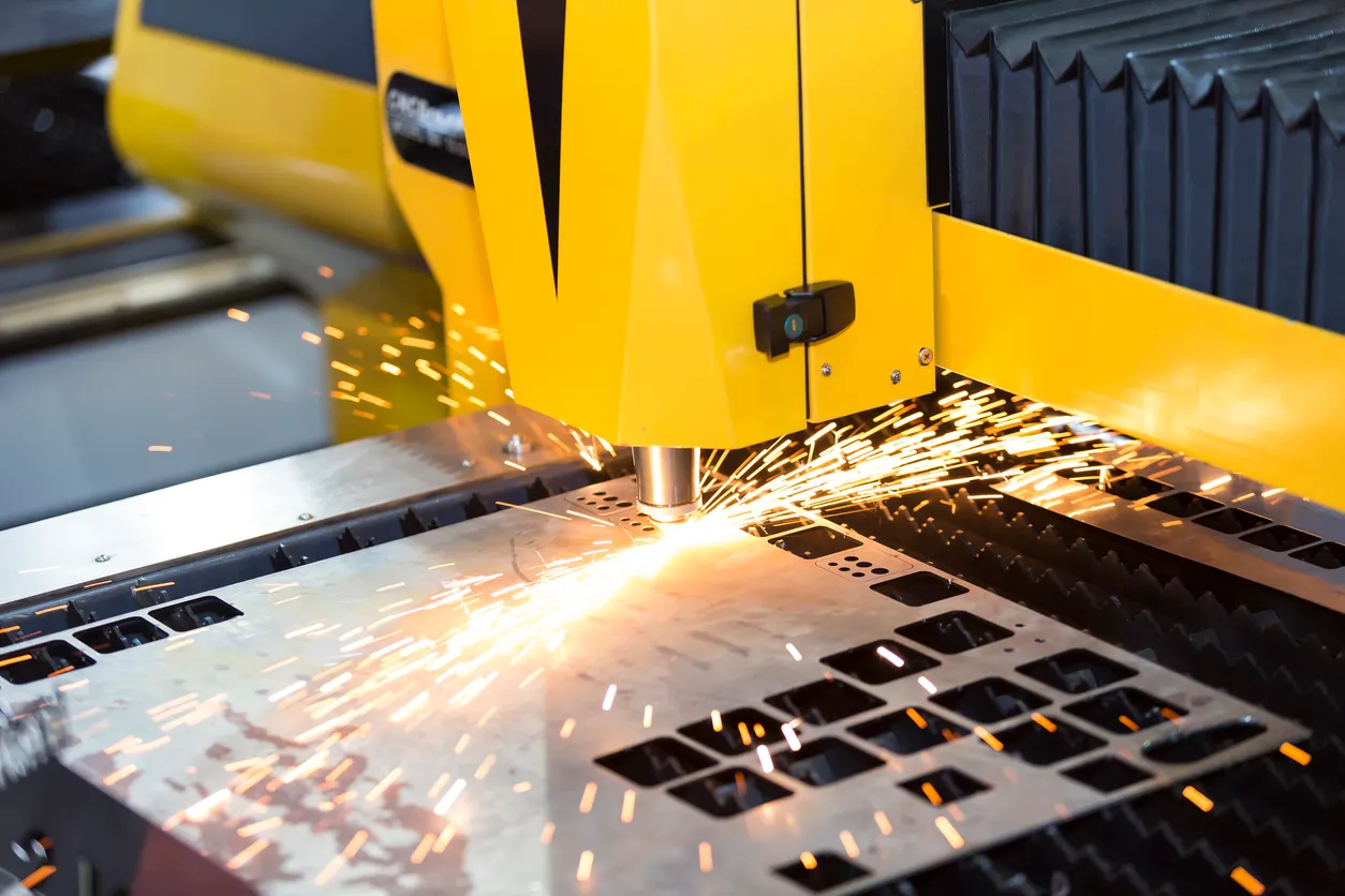 Corte láser CNC de chapa metálica