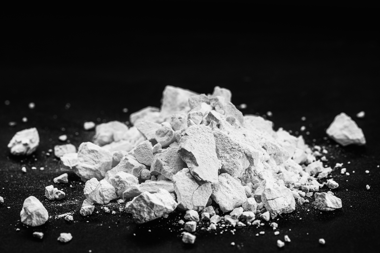 Piedras trituradas del valioso mineral zeolita.