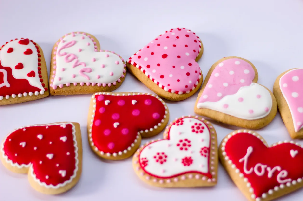 Galletas decoradas para temporada del 14 de febrero. Negocio muy rentable para iniciar