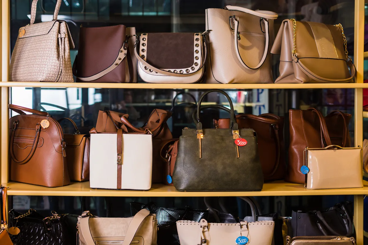 Importadora de Bolsas Chinas: Cómo Comprar al Mayoreo desde China