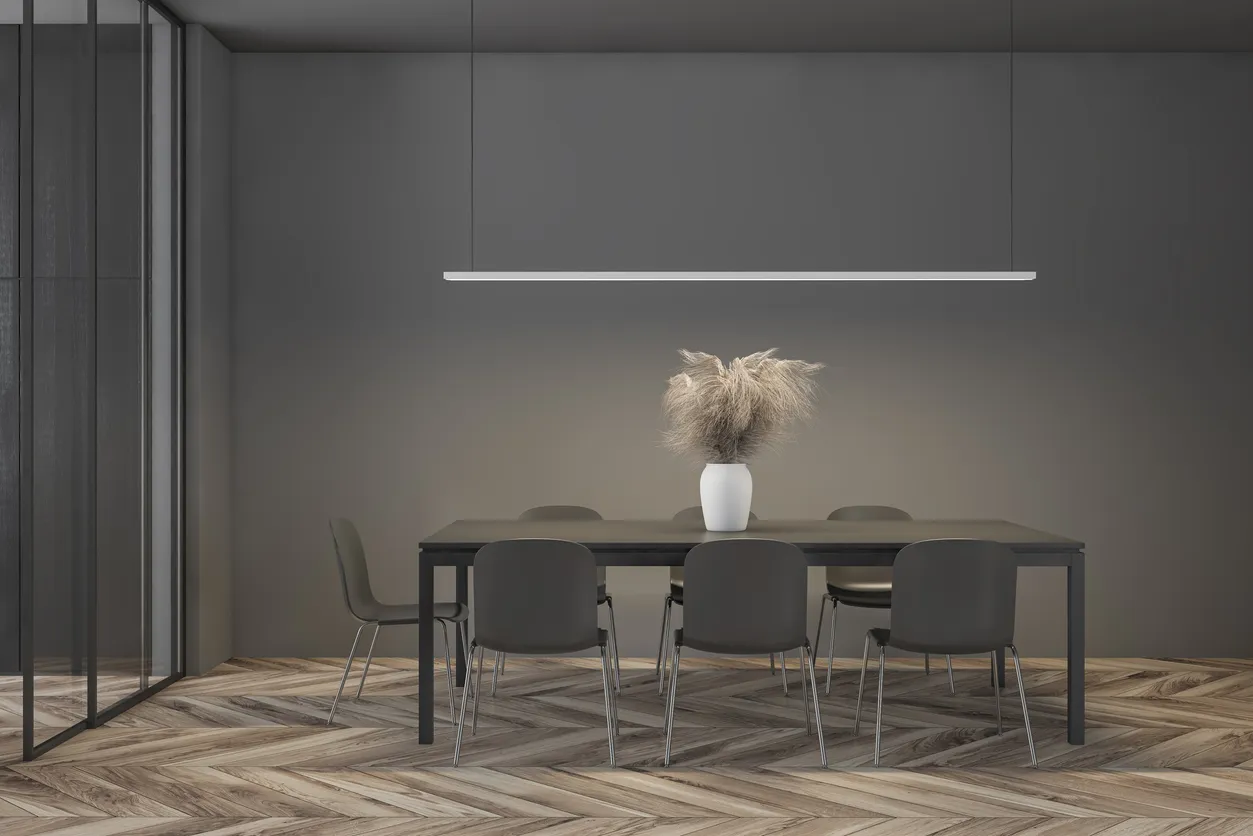 Sillas grises para comedor