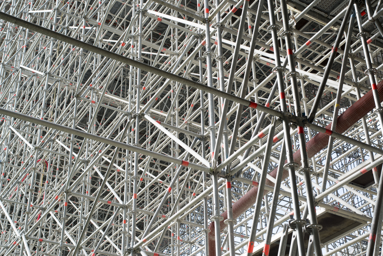 Andamios metálicos: guía de modelos, usos y criterios de selección