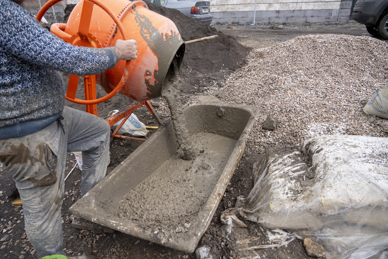 Preparación de la mezcla de hormigón en una revolvedora