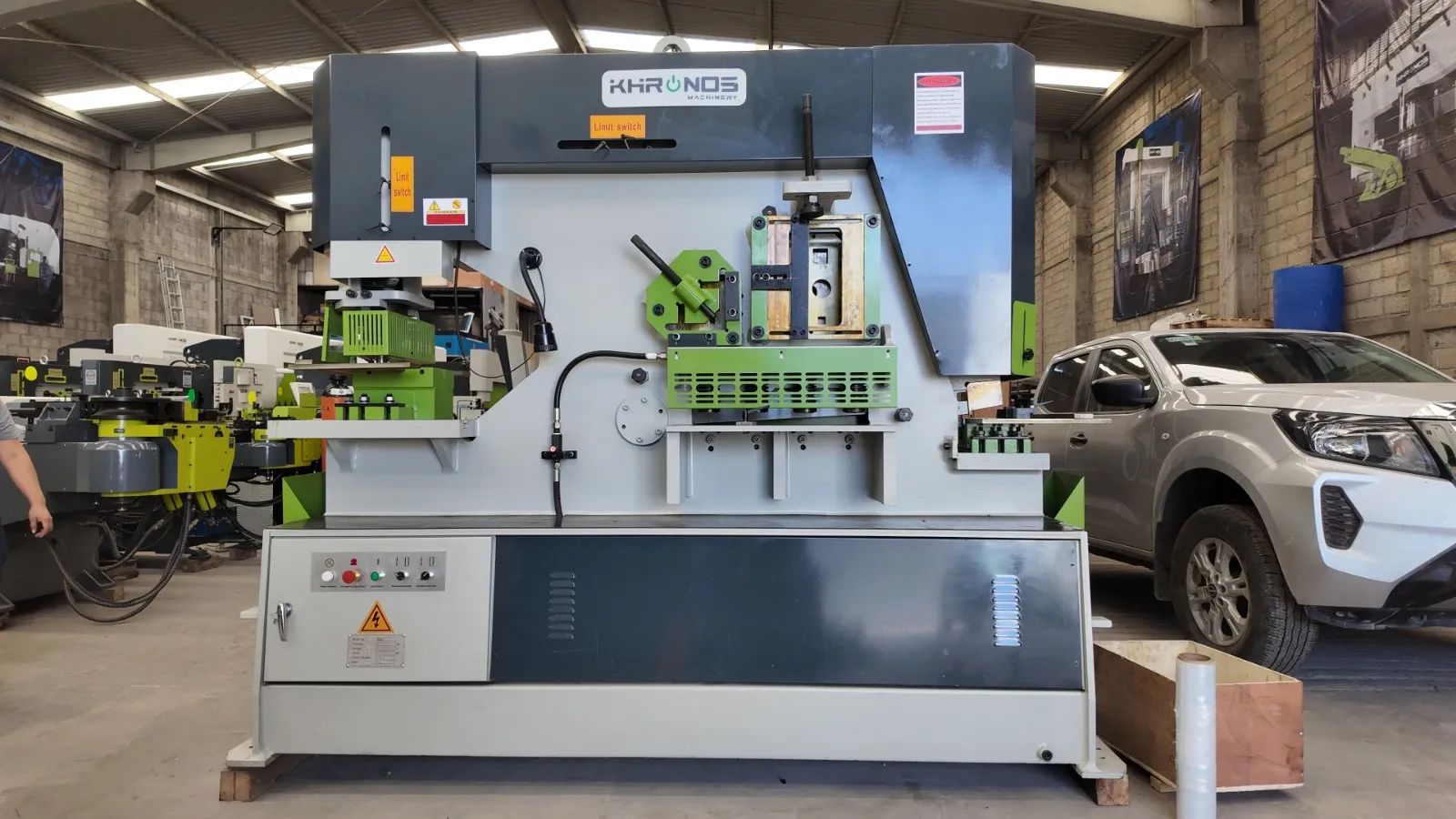 Metalero hidráulico de 160 toneladas industrial