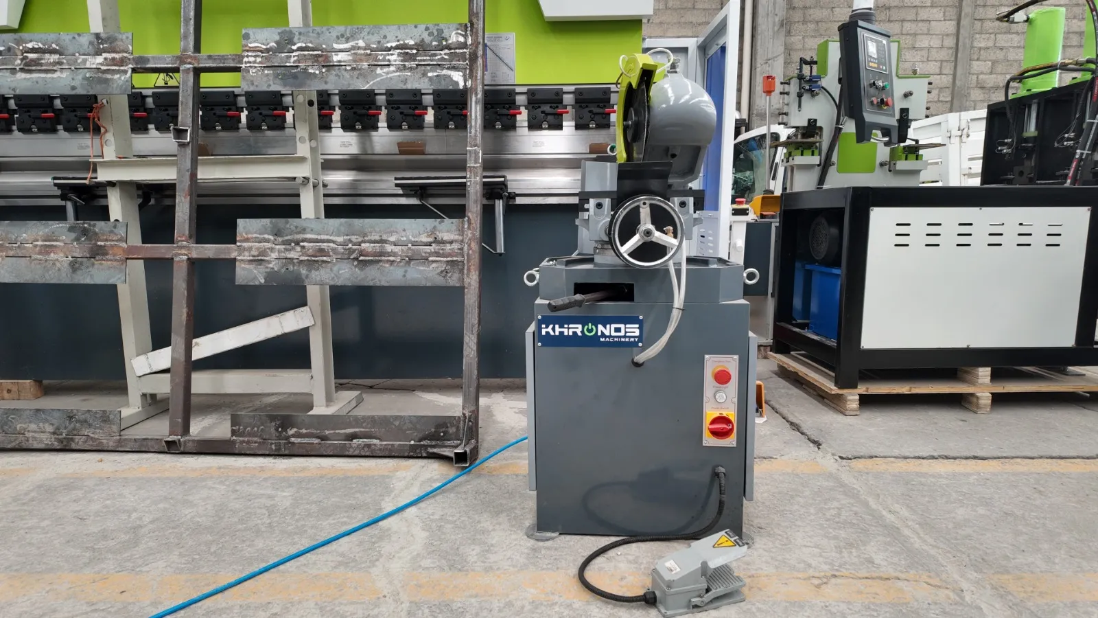 ¿Cuánto cuesta una sierra cinta industrial?