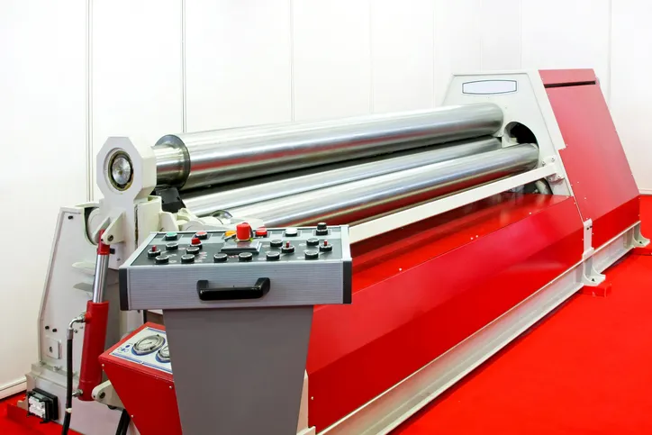 roladora de lamina CNC