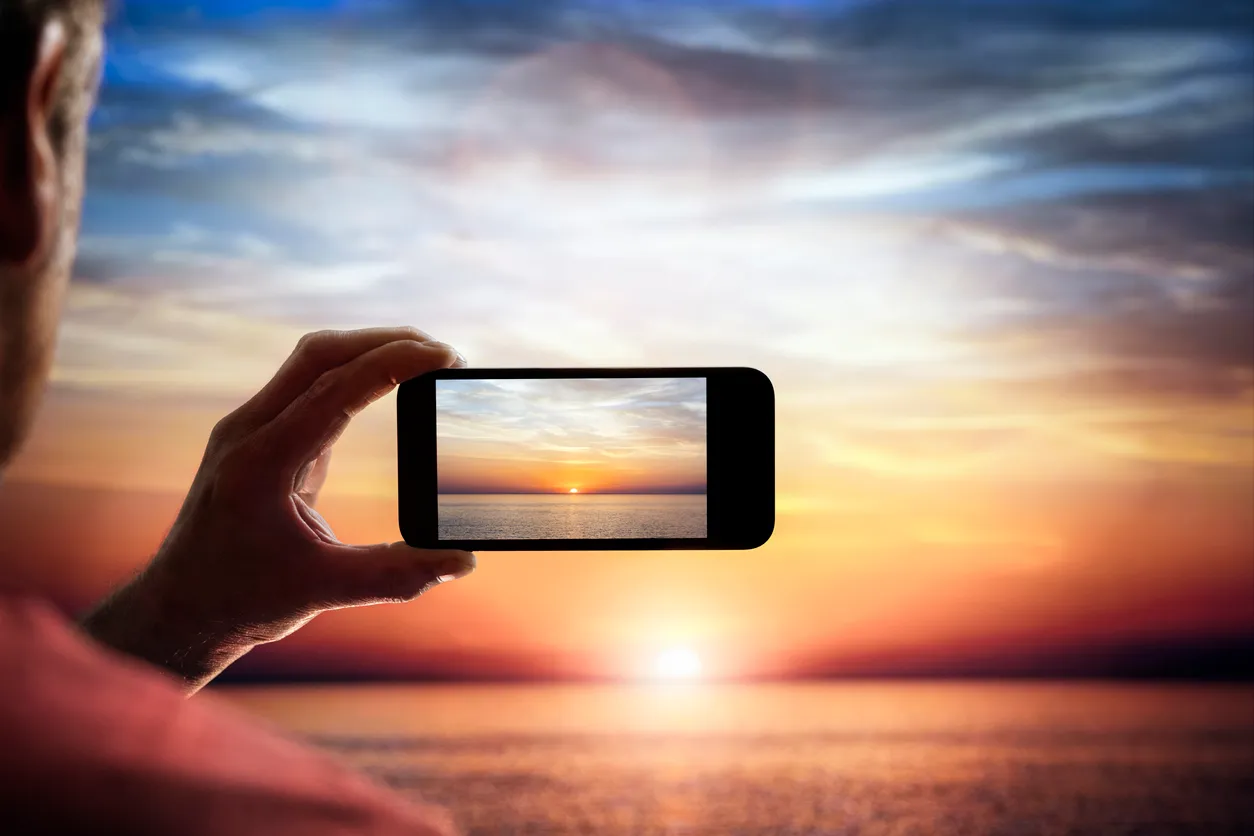 Celulares con Buena Cámara: Guía 2025 para Elegir el Mejor Celular para Fotos
