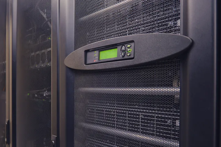 UPS para rack: protección energética para servidores