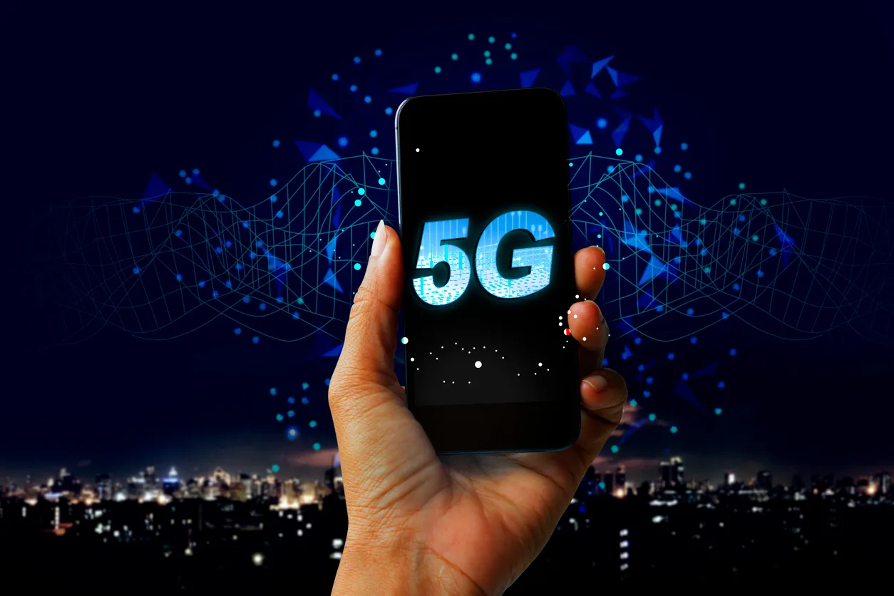 Teléfonos 5G en 2025: Potencia y Velocidad al Alcance de Todos