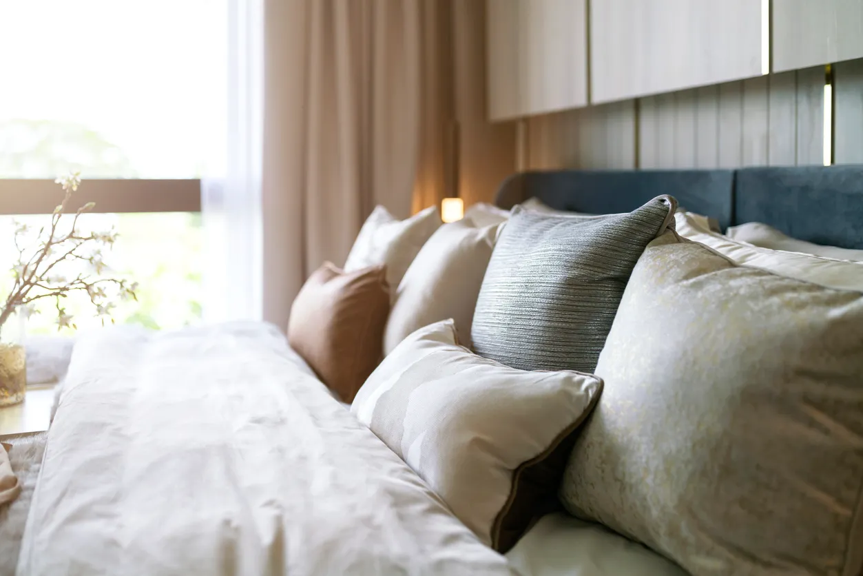 Cojines para cabecera de cama decorativos