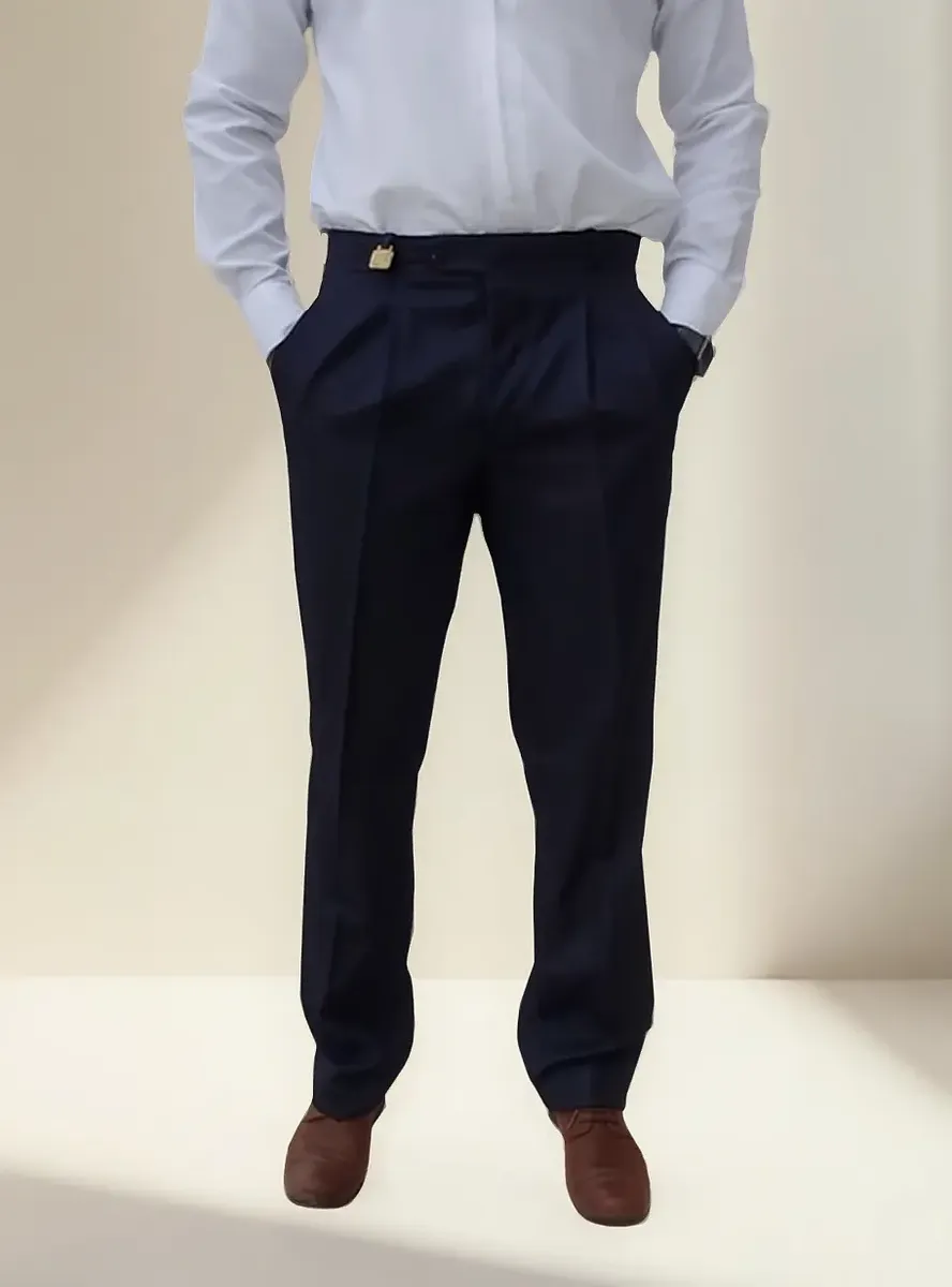 Encuentra pantalones con pinzas
