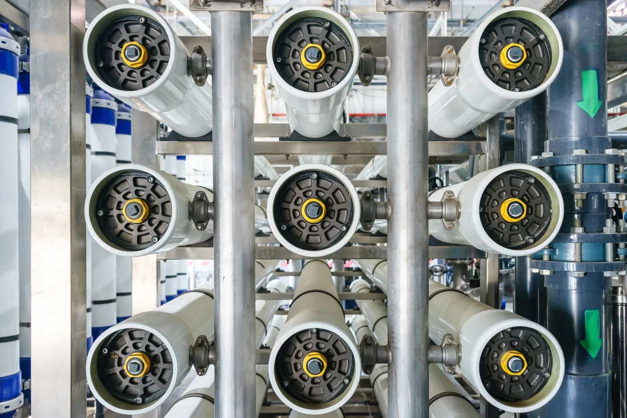 Comparativa de membranas RO para ósmosis inversa en tratamiento de agua industrial, selección, mantenimiento y optimización 