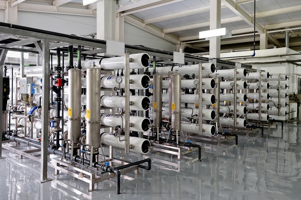Membranas RO para Torres de Enfriamiento y Sistemas Industriales de Tratamiento de Agua