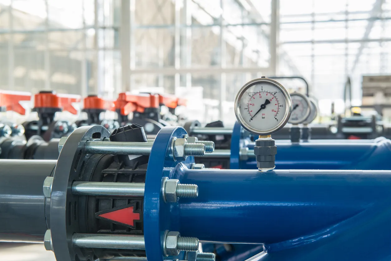 Mantenimiento preventivo de ósmosis inversa industrial, inspección de equipos, calidad del agua y vida útil del sistema
