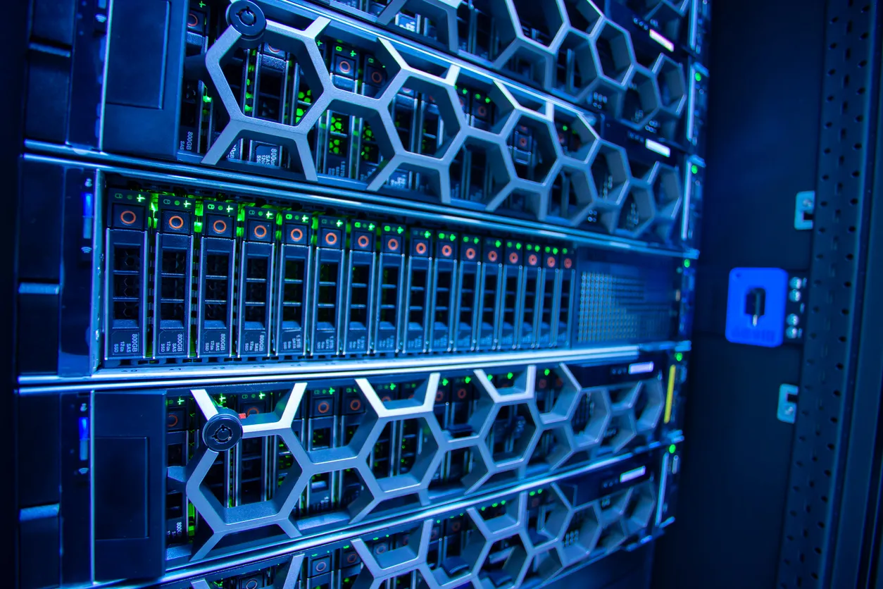 Recomendaciones de ingeniería para evaluar el control térmico en data centers y optimizar la transferencia térmica.