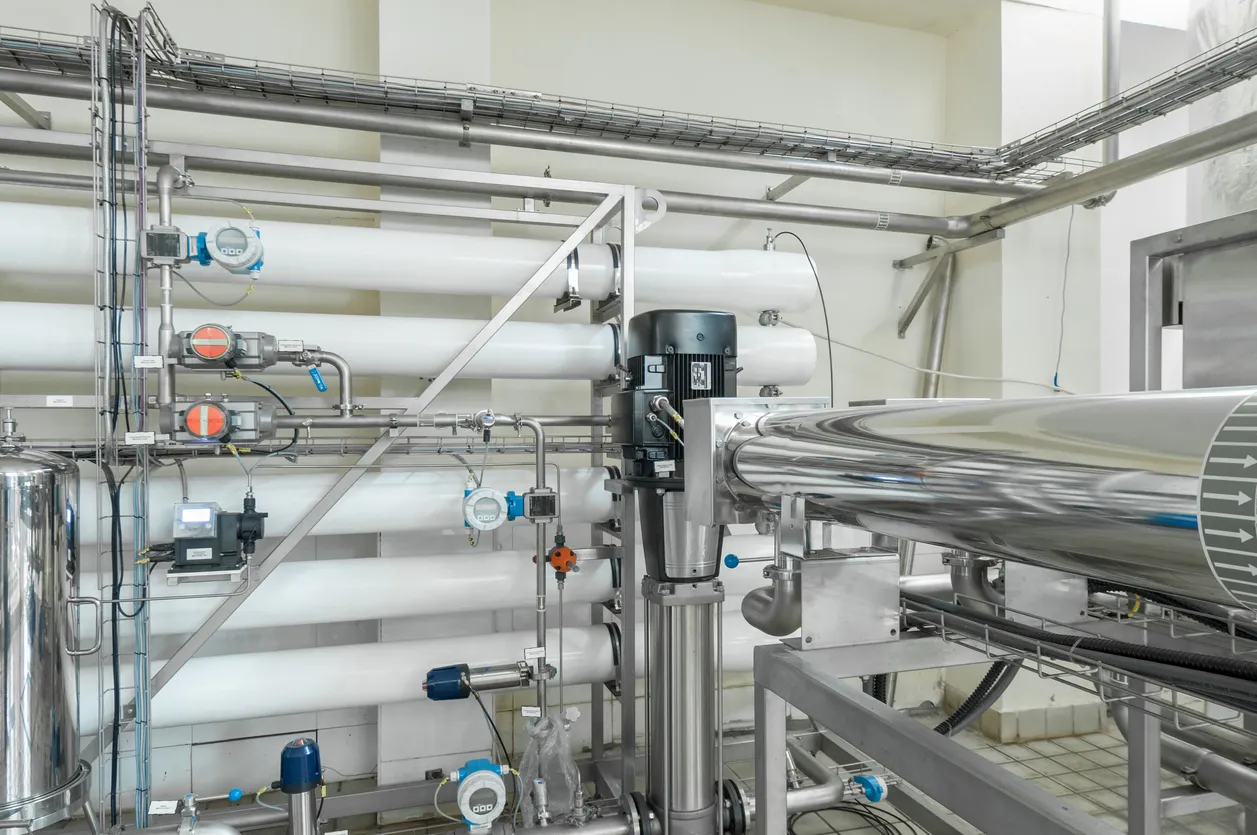 tratamiento de agua en planta de osmosis inversa para la producción de vidrio