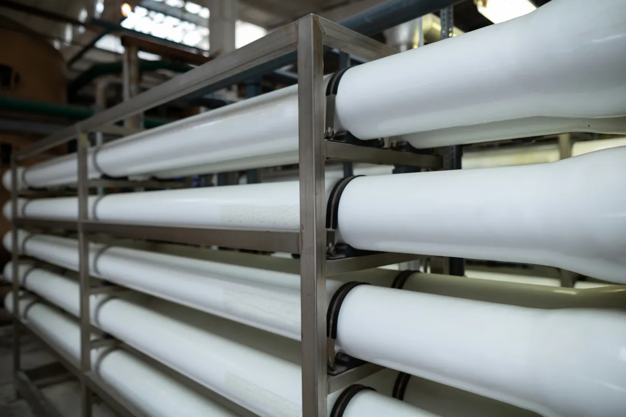 Reverse osmosis for bottling plants, high-purity process water and industrial water treatment.