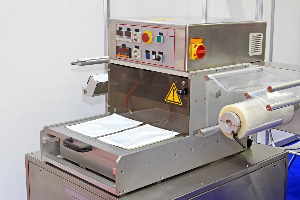 Máquina selladora de bandejas