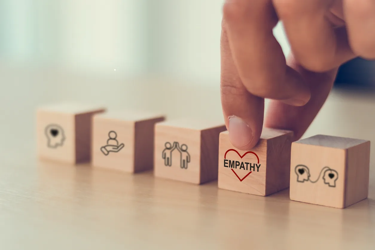 Cómo fortalecer inteligencia emocional para vendedores en el sector asegurador