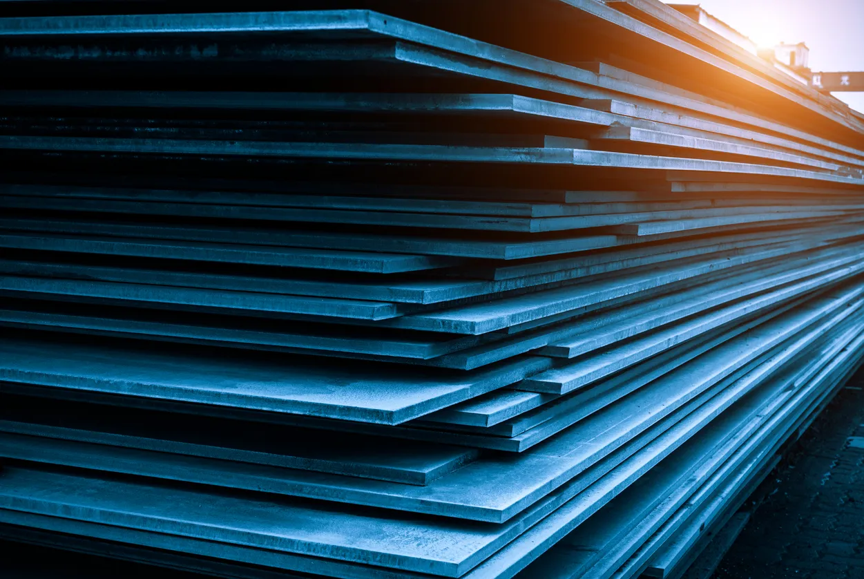 Tipos de láminas de acero: galvanizada, negra y calibres