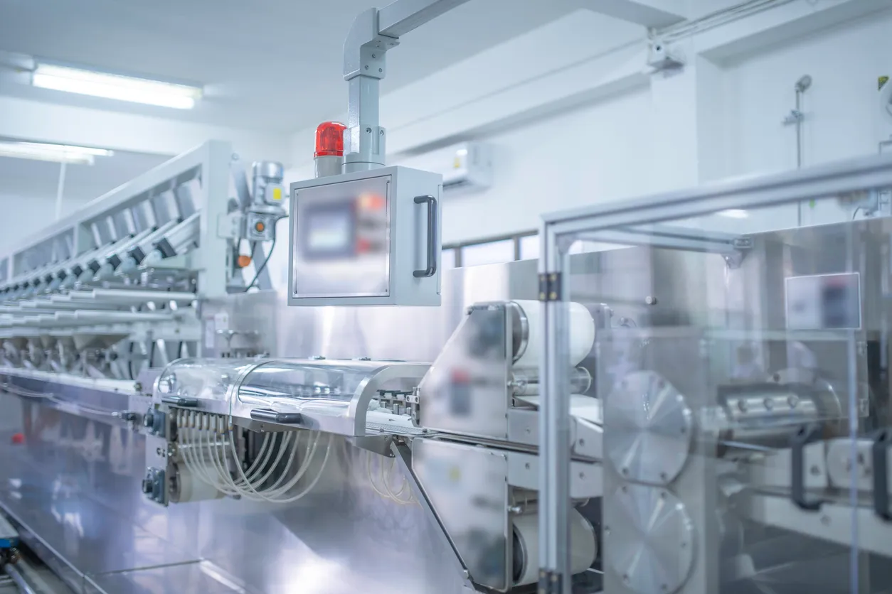 Máquinas para el embalaje de productos dentro de la fábrica