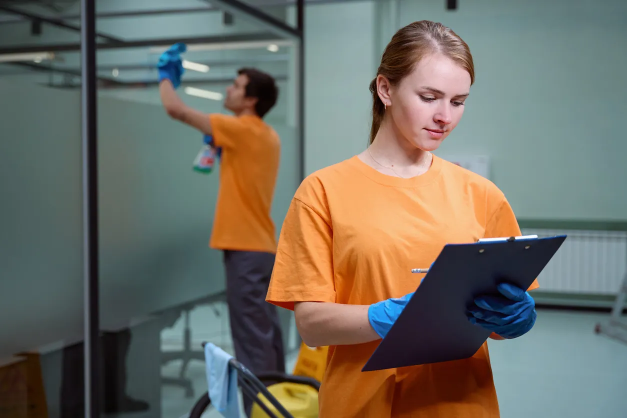 Indicadores de servicio para la limpieza de oficinas