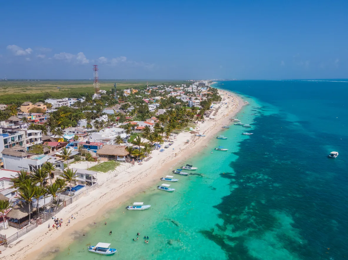 Vista aerea de Puerto Morelo, México