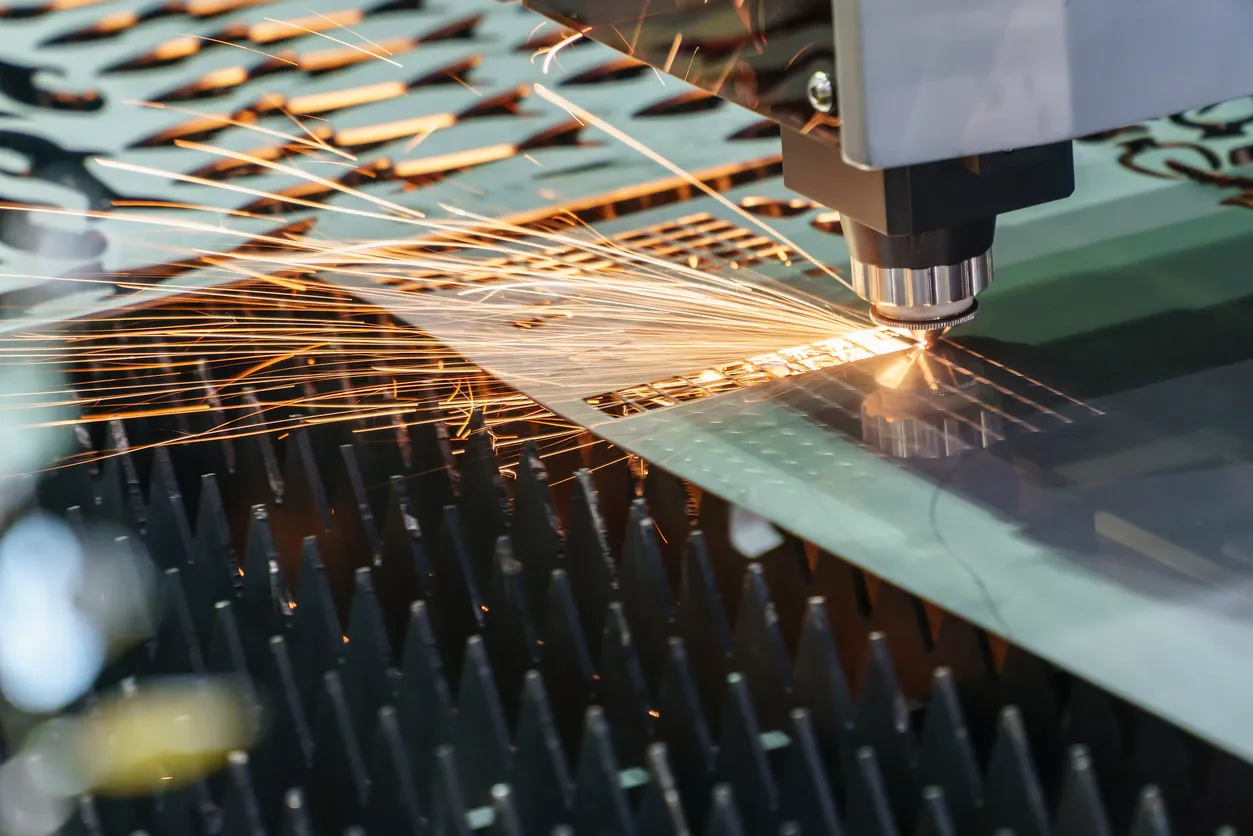 La máquina de corte láser de fibra
