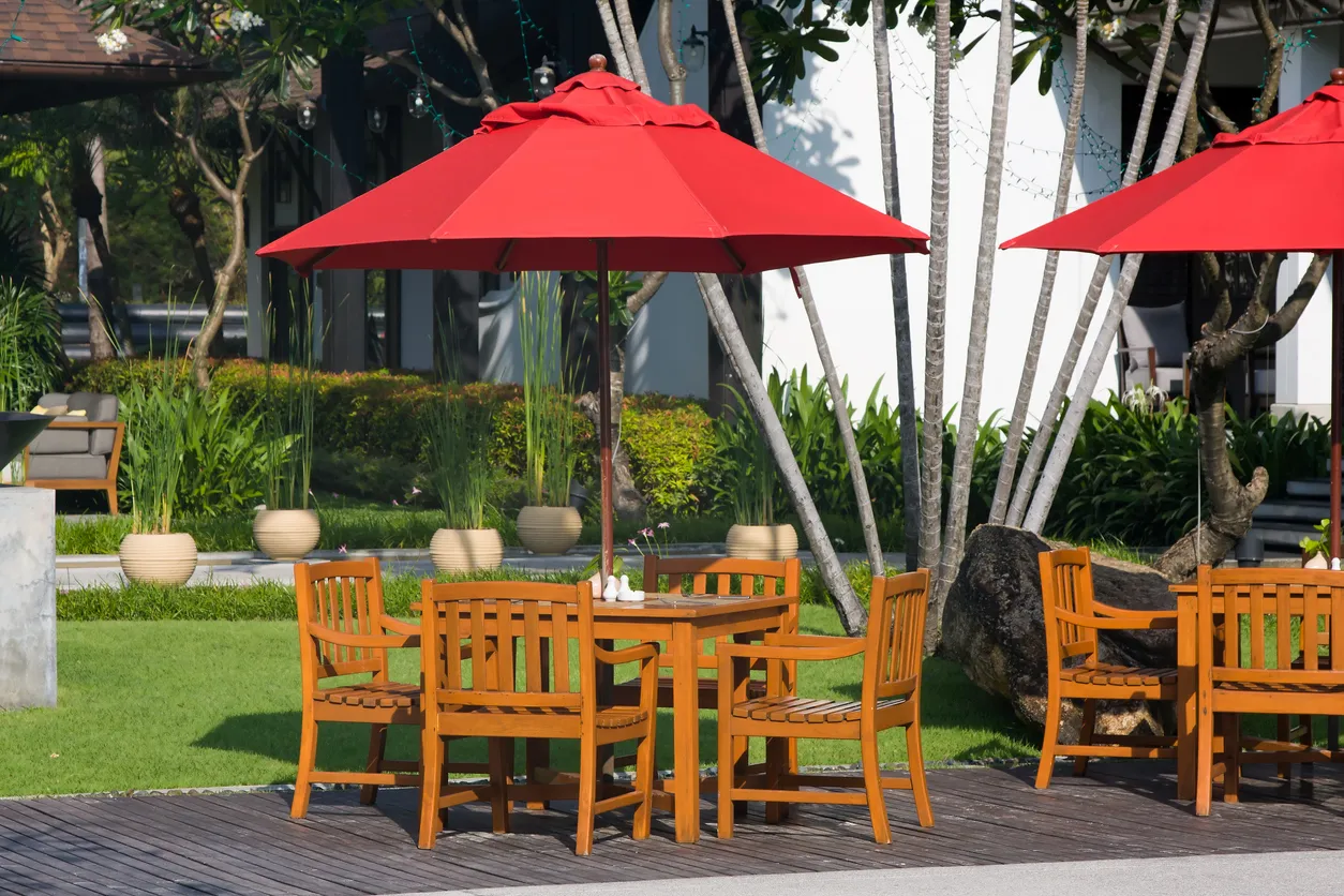 Mesas de jardín y juegos de jardín para exterior: guía para elegir