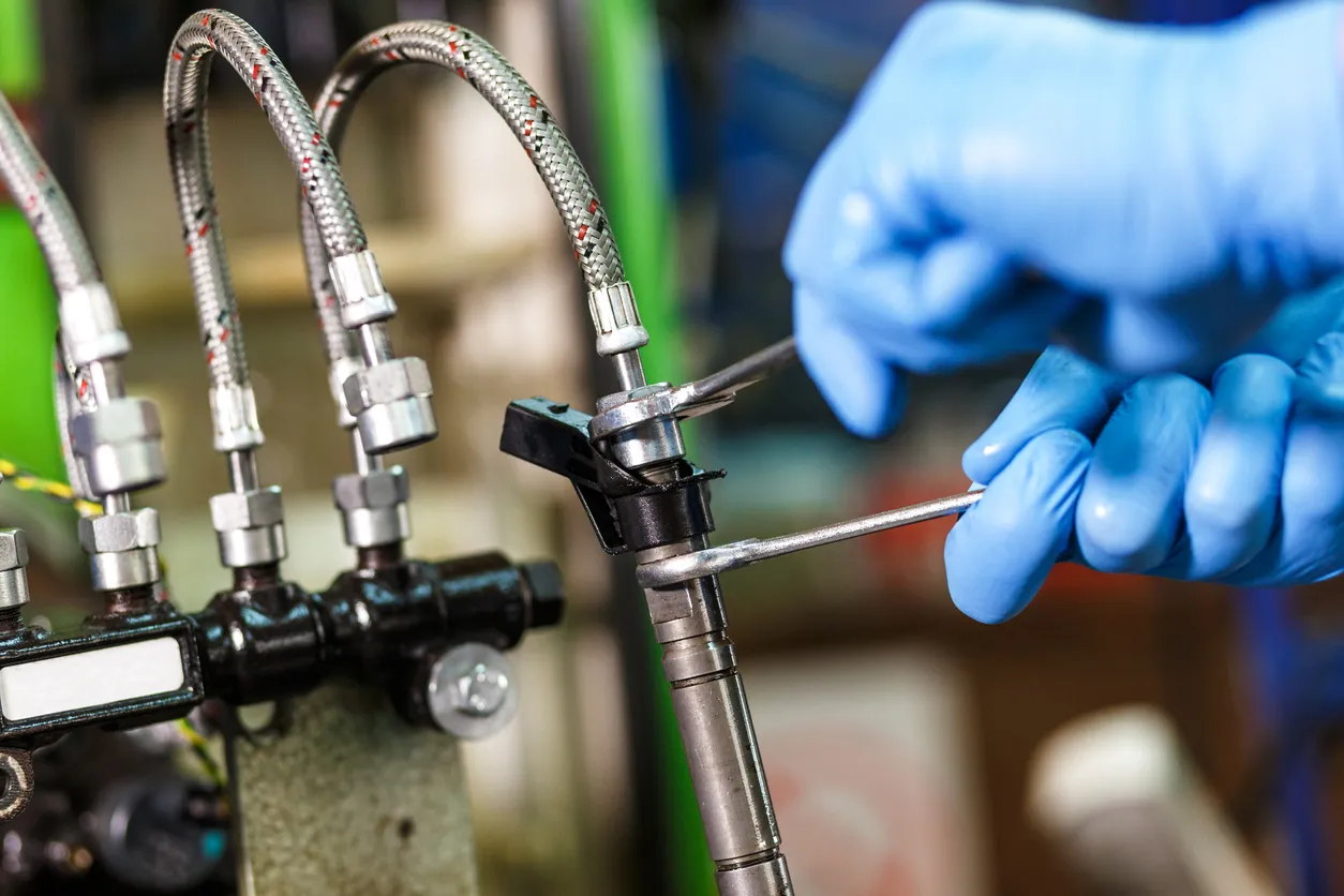 Mecánico profesionales de pruebas diesel inyector 