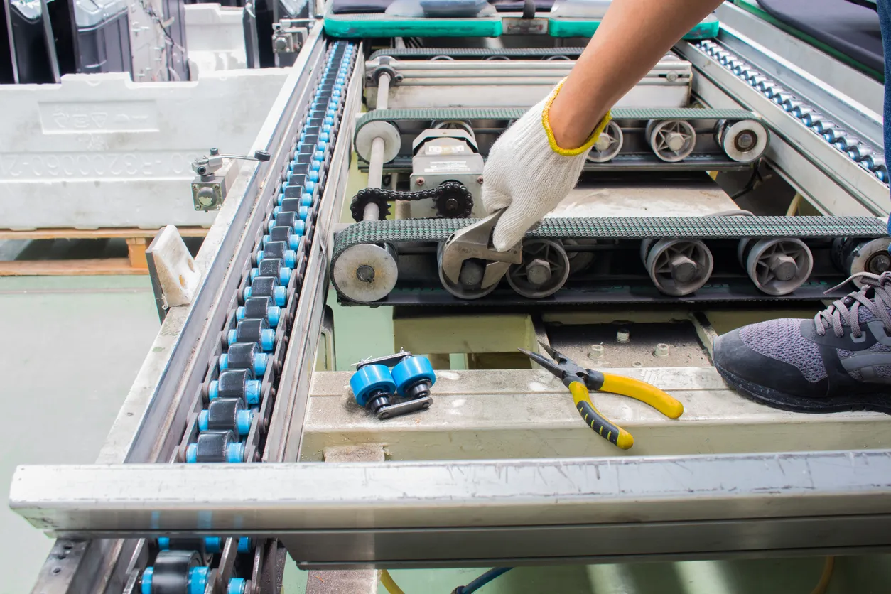 Mantenimiento de transportadores industriales y bandas conveyor