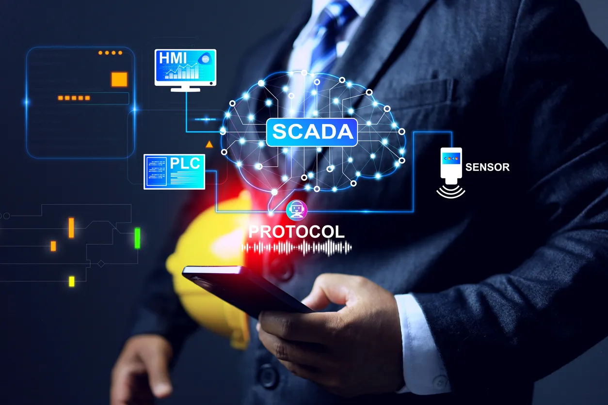 Integración de sistemas SCADA para monitoreo de procesos industriales