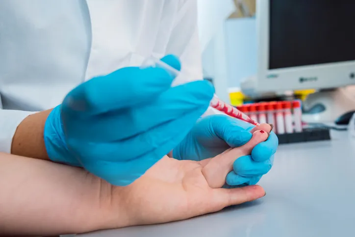 Material para toma de muestras de laboratorio: lista de compra