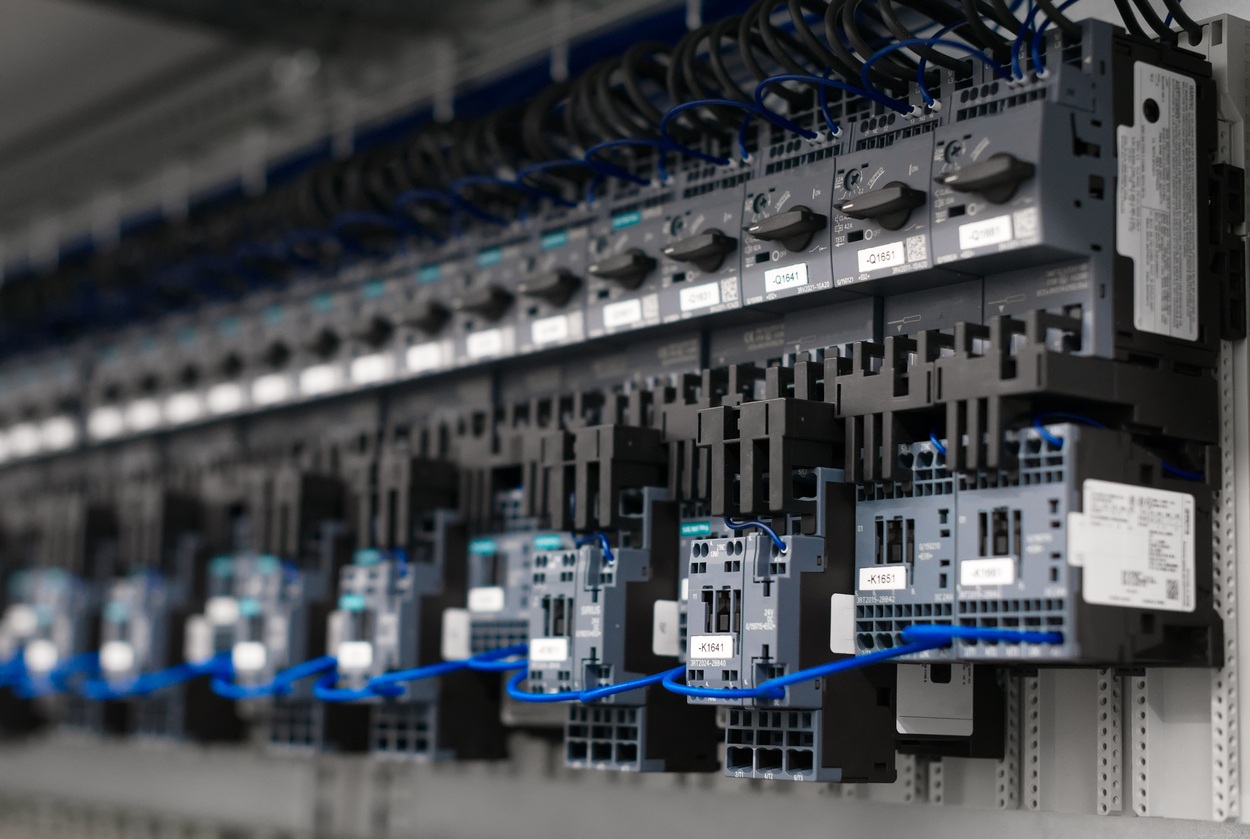 Contactores Siemens para tableros eléctricos industriales: maniobra confiable y estandarizada