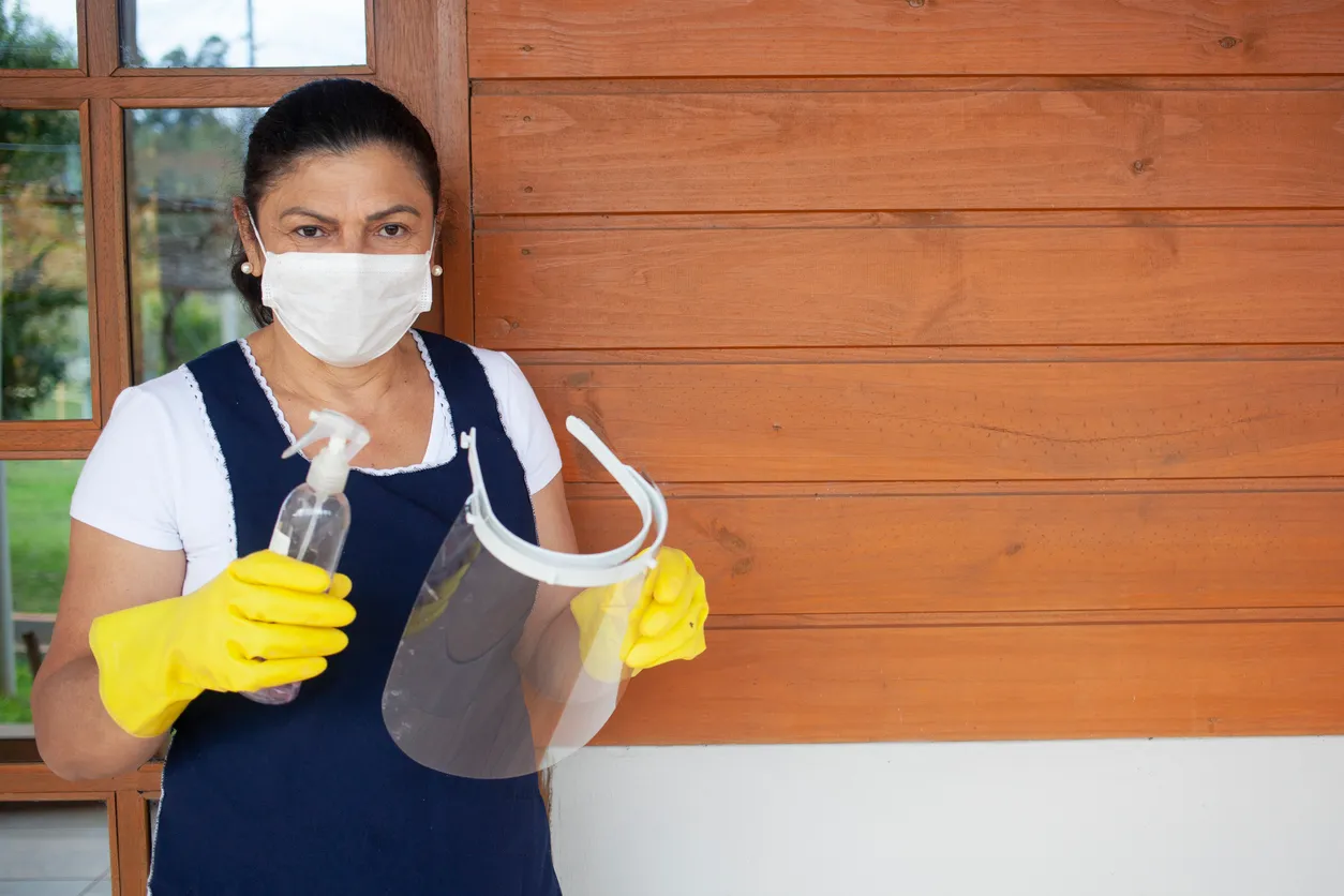 Solicito señora para limpieza de casa: checklist para contratar con confianza