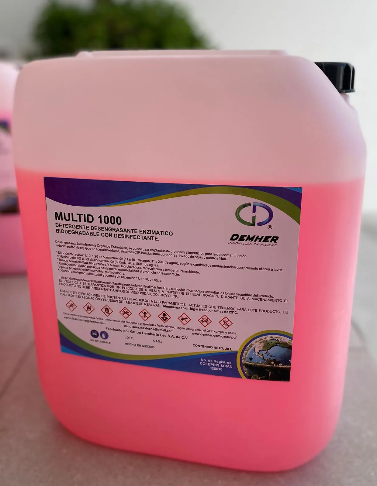 MULTID 1000 Detergente Desengrasante Bindón de 20 litros vista forntal